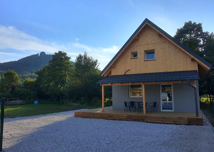 Apartamenty - Domek Bobrowe Zacisze 3