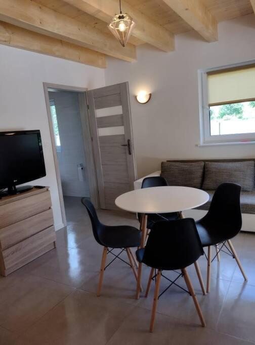 - Bobrowe Zacisze 3 Apartment