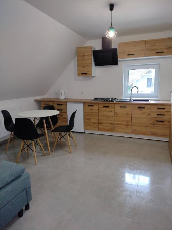 Apartment - Bobrowe Zacisze 3 *